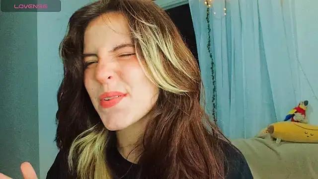 Mad beauty - checkout our excited streamers as they tease to their beloved melodies and slowly squirt for enjoyment to appease your wildest wishes.