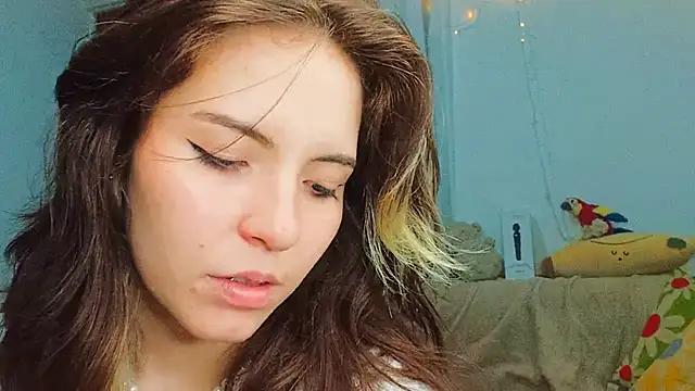 Mad beauty - checkout our excited streamers as they tease to their beloved melodies and slowly squirt for enjoyment to appease your wildest wishes.