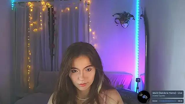 Mad beauty - checkout our excited streamers as they tease to their beloved melodies and slowly squirt for enjoyment to appease your wildest wishes.