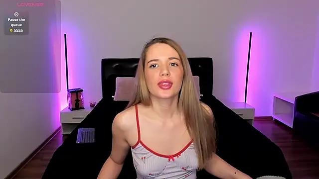 Mad beauty - checkout our excited streamers as they tease to their beloved melodies and slowly squirt for enjoyment to appease your wildest wishes.
