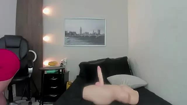 Mad beauty - checkout our excited streamers as they tease to their beloved melodies and slowly squirt for enjoyment to appease your wildest wishes.