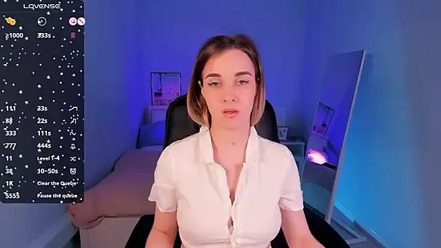 Chloe_Sinn from StripChat is Freechat