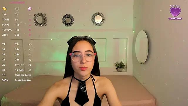 Mad beauty - checkout our excited streamers as they tease to their beloved melodies and slowly squirt for enjoyment to appease your wildest wishes.