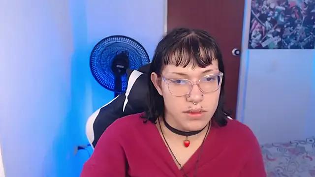christina_vamp from StripChat is Freechat
