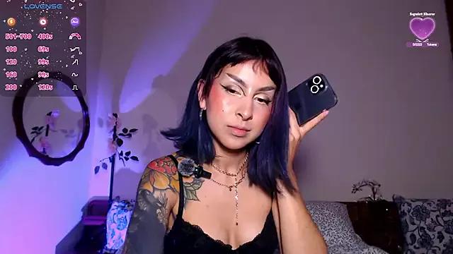 Mad beauty - checkout our excited streamers as they tease to their beloved melodies and slowly squirt for enjoyment to appease your wildest wishes.