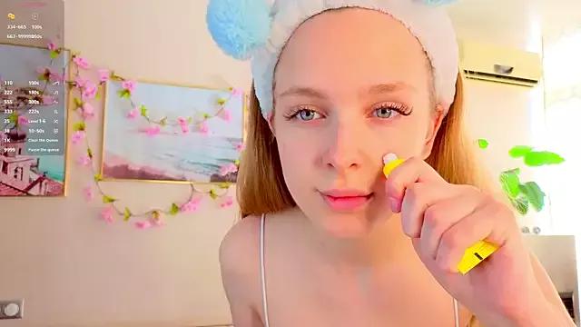CindyGreen from StripChat is Freechat