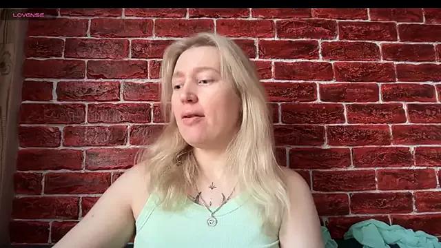 CitrusBlissss from StripChat is Freechat