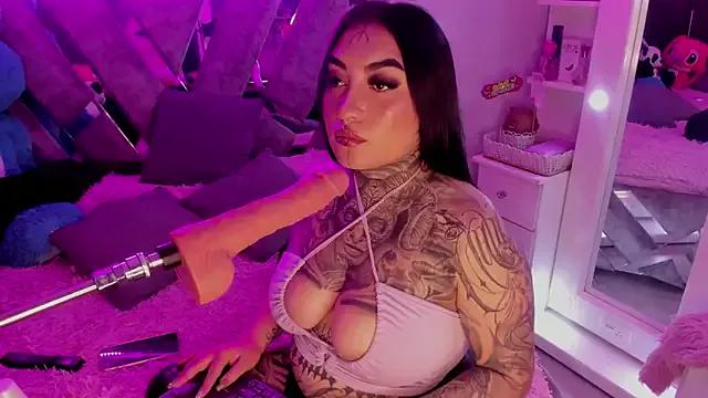 Mad beauty - checkout our excited streamers as they tease to their beloved melodies and slowly squirt for enjoyment to appease your wildest wishes.