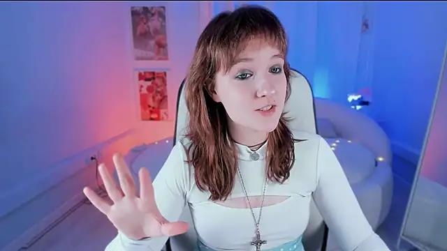 Mad beauty - checkout our excited streamers as they tease to their beloved melodies and slowly squirt for enjoyment to appease your wildest wishes.