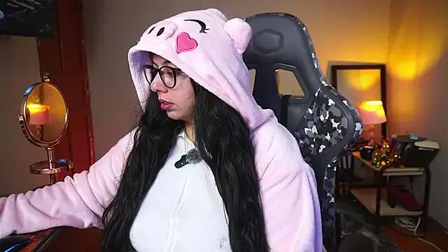 Mad beauty - checkout our excited streamers as they tease to their beloved melodies and slowly squirt for enjoyment to appease your wildest wishes.