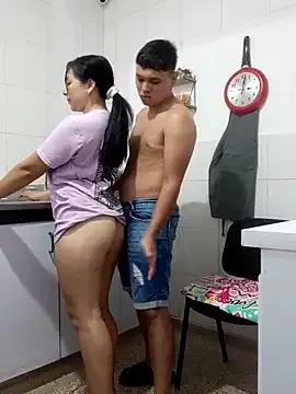 couple_lovelyds from StripChat is Freechat