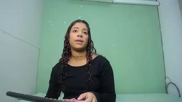 CRAZY_PARTYY_ from StripChat is Freechat