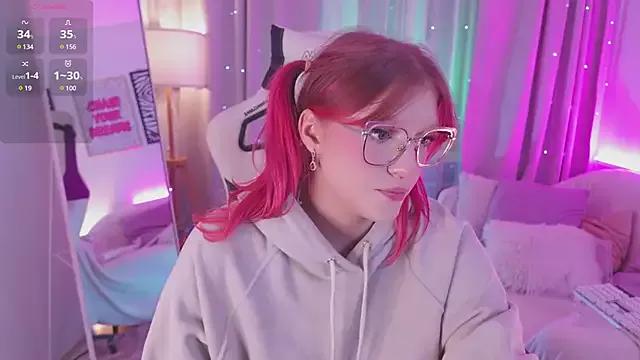 Mad beauty - checkout our excited streamers as they tease to their beloved melodies and slowly squirt for enjoyment to appease your wildest wishes.