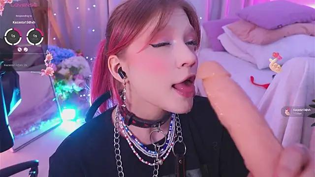 Crazy_Wine from StripChat is Freechat