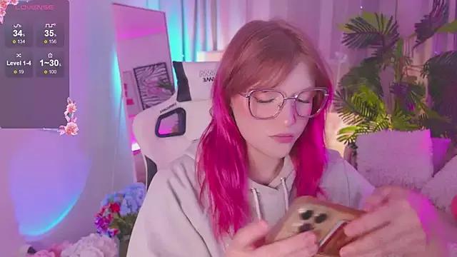Mad beauty - checkout our excited streamers as they tease to their beloved melodies and slowly squirt for enjoyment to appease your wildest wishes.