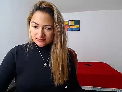 cristal-spicy from StripChat is Freechat