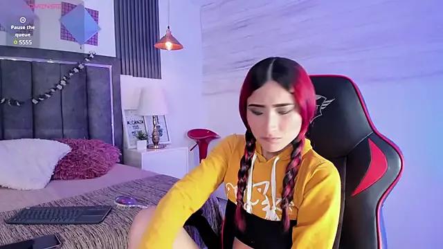 cristal_baker25 from StripChat is Freechat