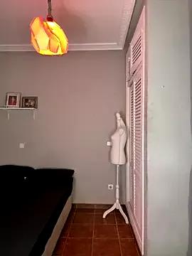Crystal_________ from StripChat is Freechat