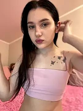 Cuddlies_Lili from StripChat is Freechat