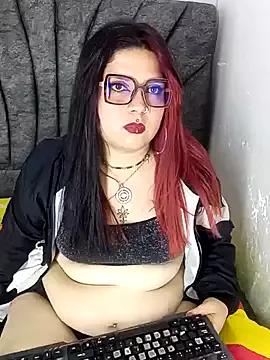 curvylov_ from StripChat is Freechat