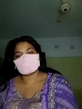 Cute-Faria from StripChat is Freechat