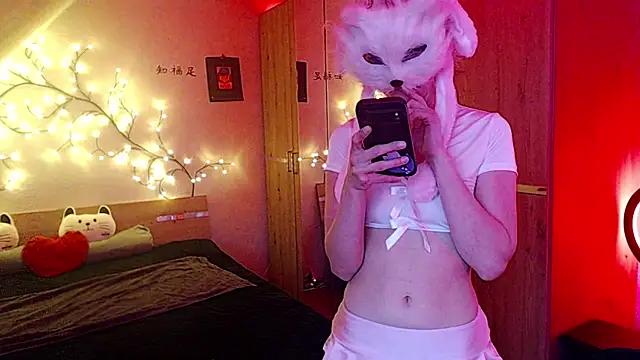 Mad beauty - checkout our excited streamers as they tease to their beloved melodies and slowly squirt for enjoyment to appease your wildest wishes.