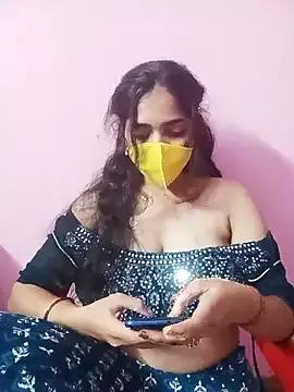 Cute-Simmi from StripChat is Freechat