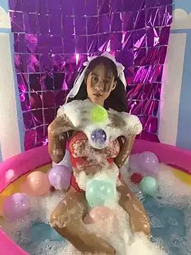 Mad beauty - checkout our excited streamers as they tease to their beloved melodies and slowly squirt for enjoyment to appease your wildest wishes.