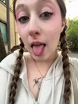Mad beauty - checkout our excited streamers as they tease to their beloved melodies and slowly squirt for enjoyment to appease your wildest wishes.