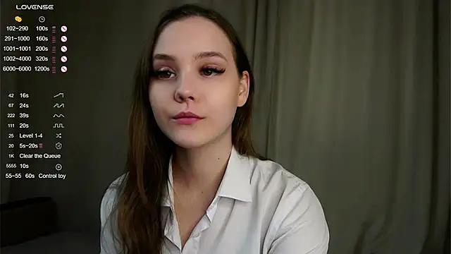 cuteSara_ from StripChat is Freechat