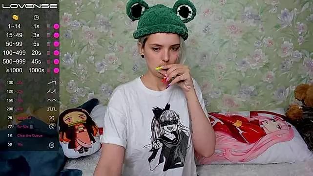 Mad beauty - checkout our excited streamers as they tease to their beloved melodies and slowly squirt for enjoyment to appease your wildest wishes.