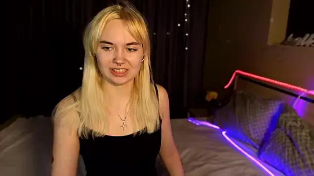 cutie_flower from StripChat is Freechat