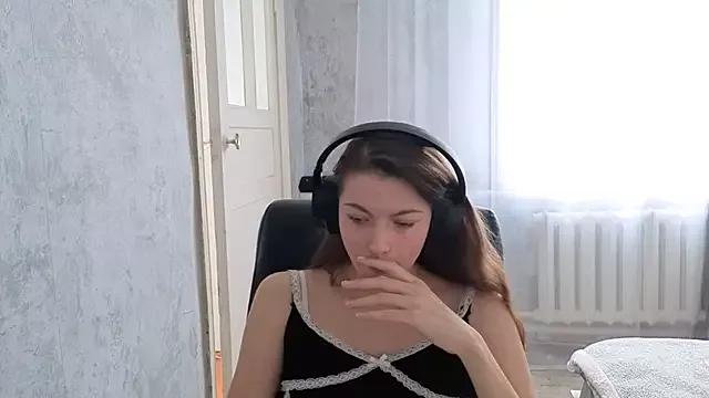 CutieAnny from StripChat is Freechat