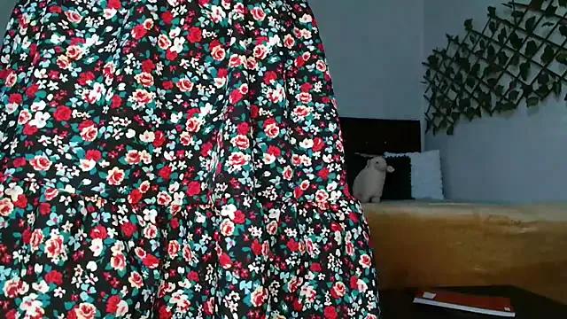 Dama_Scarlata18 from StripChat is Freechat
