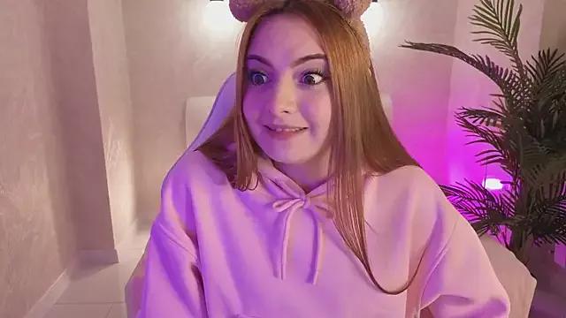 Mad beauty - checkout our excited streamers as they tease to their beloved melodies and slowly squirt for enjoyment to appease your wildest wishes.