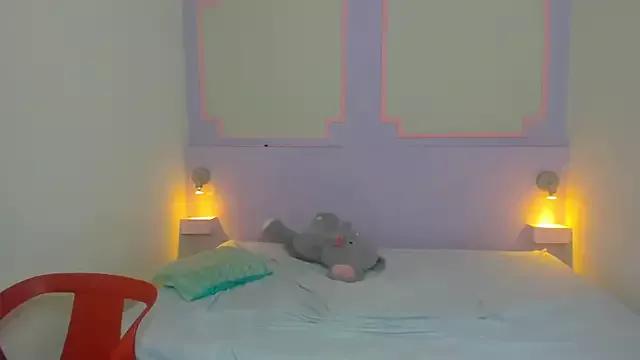 DanielaEmber7 from StripChat is Freechat