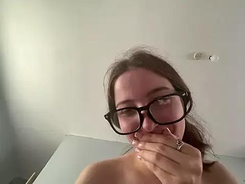 DanielleBabe from StripChat is Freechat