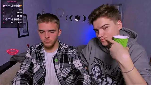 Mad beauty - checkout our excited streamers as they tease to their beloved melodies and slowly squirt for enjoyment to appease your wildest wishes.