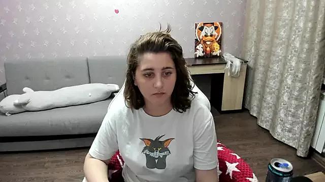 DarklineRose from StripChat is Freechat