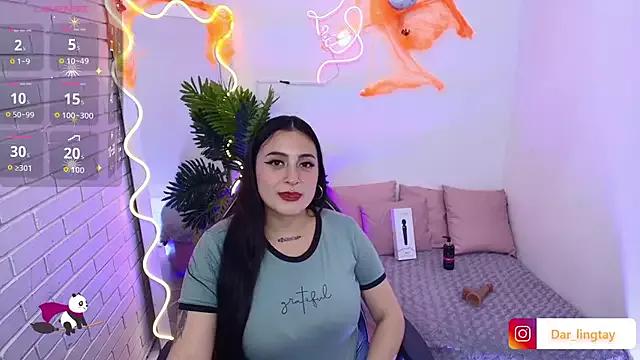 Darling_tay from StripChat is Freechat