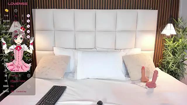 DashaQuinn from StripChat is Freechat