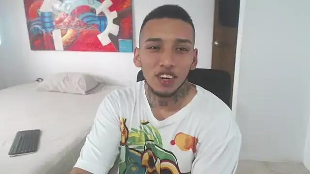 Photos of David_Adams2003 from StripChat is Freechat