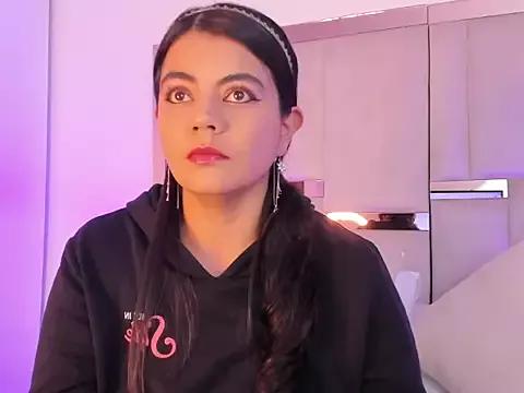 DayanaNaughty from StripChat is Freechat