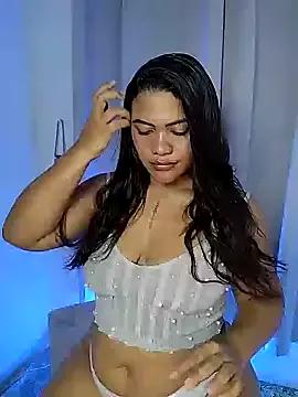 debie_buchans from StripChat is Freechat