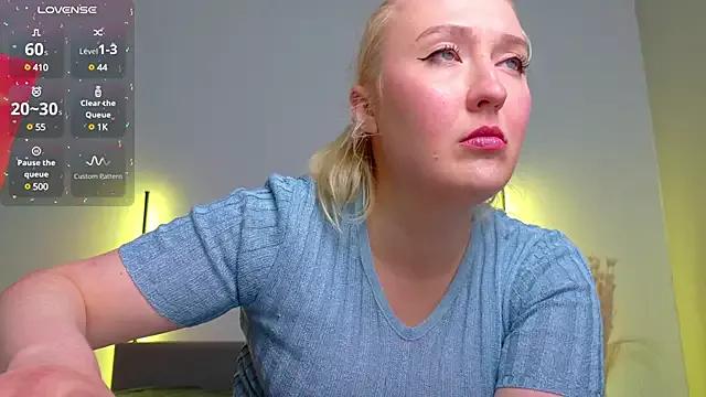 Debora_WebStar from StripChat is Freechat