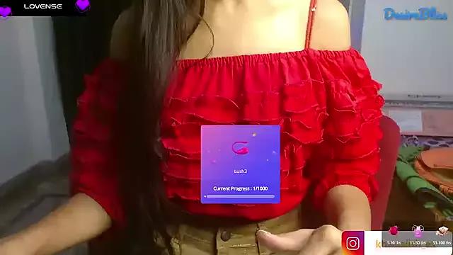 Mad beauty - checkout our excited streamers as they tease to their beloved melodies and slowly squirt for enjoyment to appease your wildest wishes.