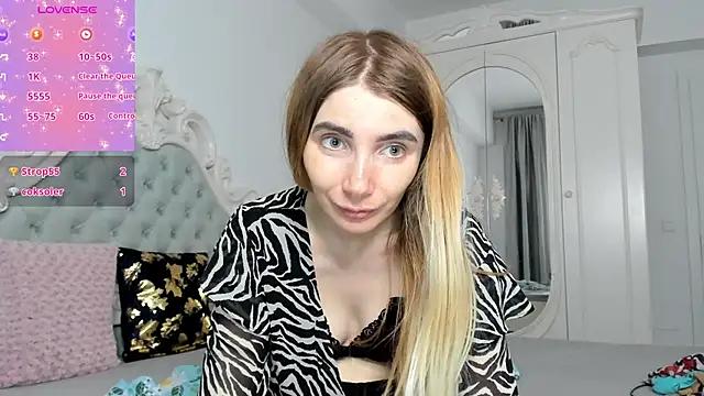 Mad beauty - checkout our excited streamers as they tease to their beloved melodies and slowly squirt for enjoyment to appease your wildest wishes.