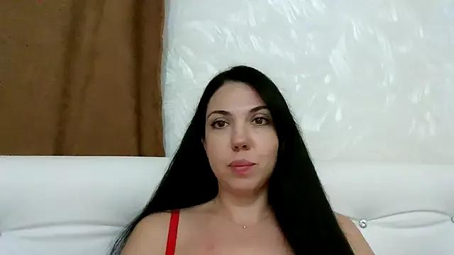 DewineBeauty from StripChat is Freechat