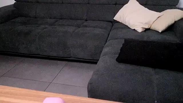 DirtyGermanBiCouple from StripChat is Freechat