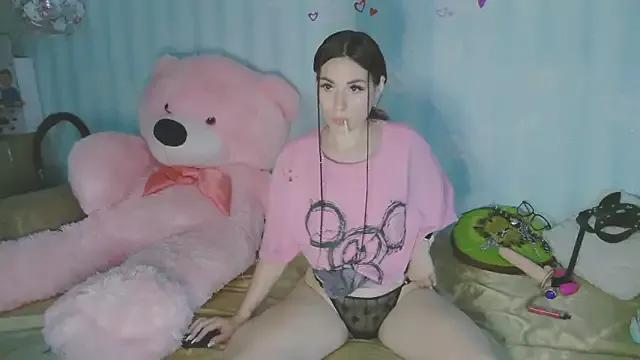 DreamKarina from StripChat is Freechat